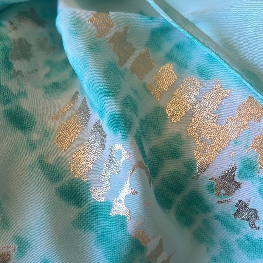 Metallic Print Halter Maxi Dress - Picture 13 of 14